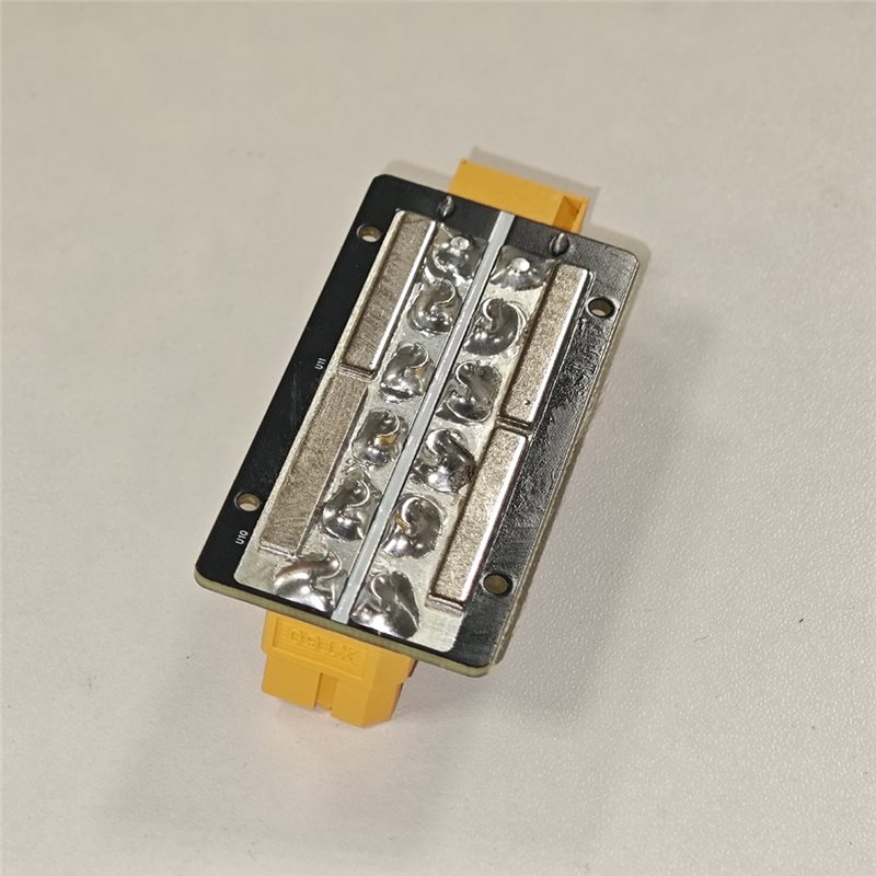 Ingenious-XT60 Plug Power Dist - Drone Power Distribution Board 评论和价格